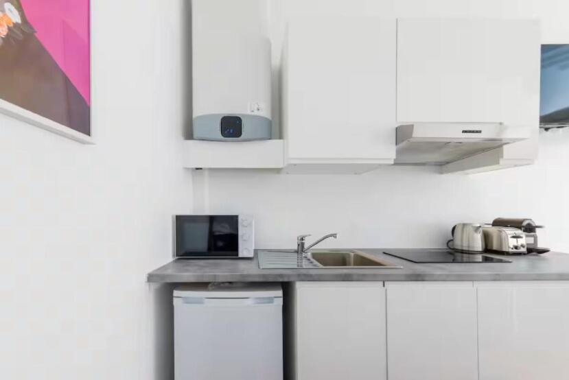 Charming Apartment Near Gare De L'Est باريس المظهر الخارجي الصورة